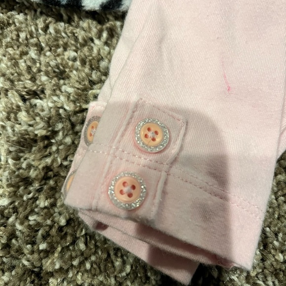 Leopard print Carters fleece & legging set, size 18 months. - Picture 4 of 4